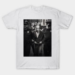 Netanyahu: Hope that an Evil Man Goes to Prison for his War Crimes T-Shirt